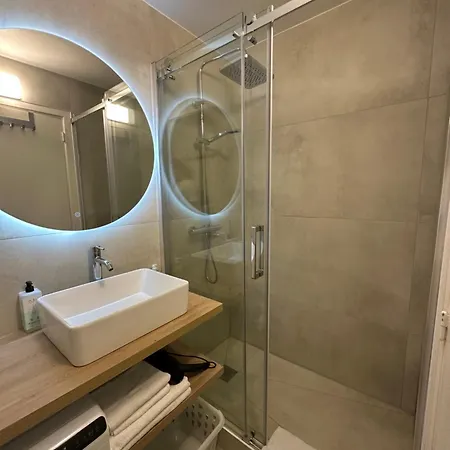 Apartment Les Pieds Dans L'eau - *